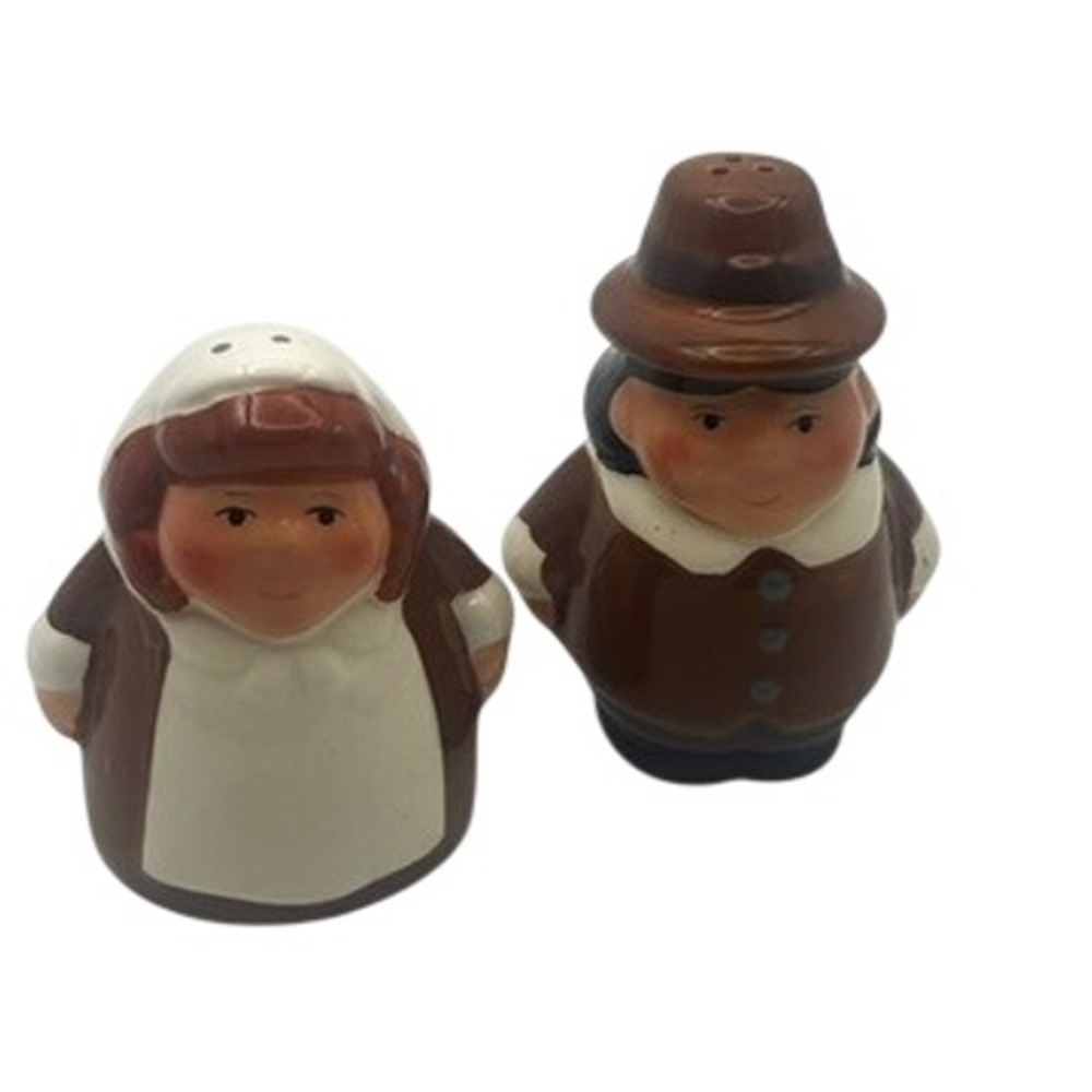 Vintage Publix 2006 Pilgrim Salt and Pepper Shakers Thanksgiving Fall Decor